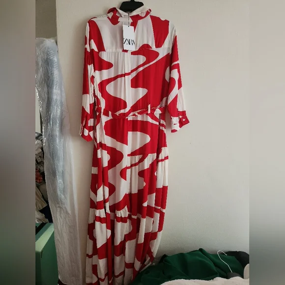 Zara zw Collection Printed midi dress red ecru BNWT - Picture 5 of 10